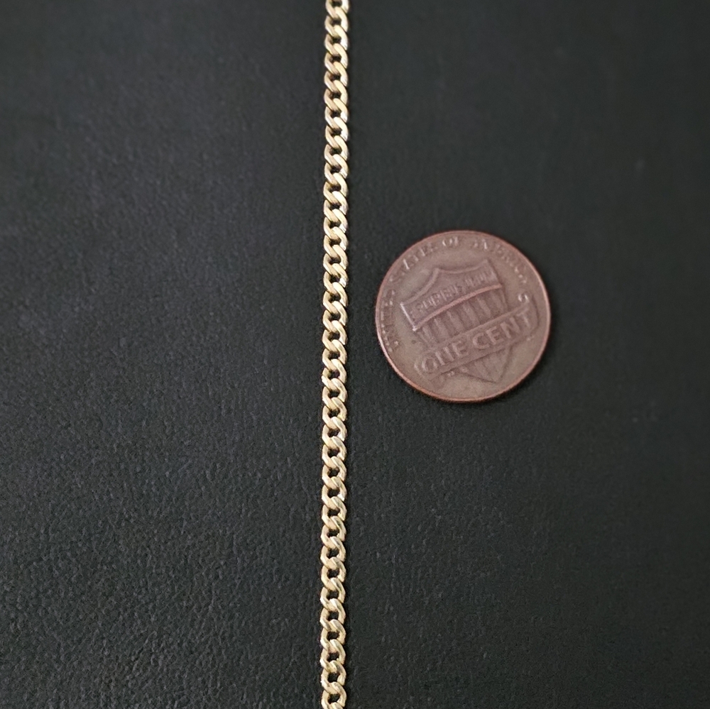 Elegant Gold Chain Bracelet - Picture 3 of 6